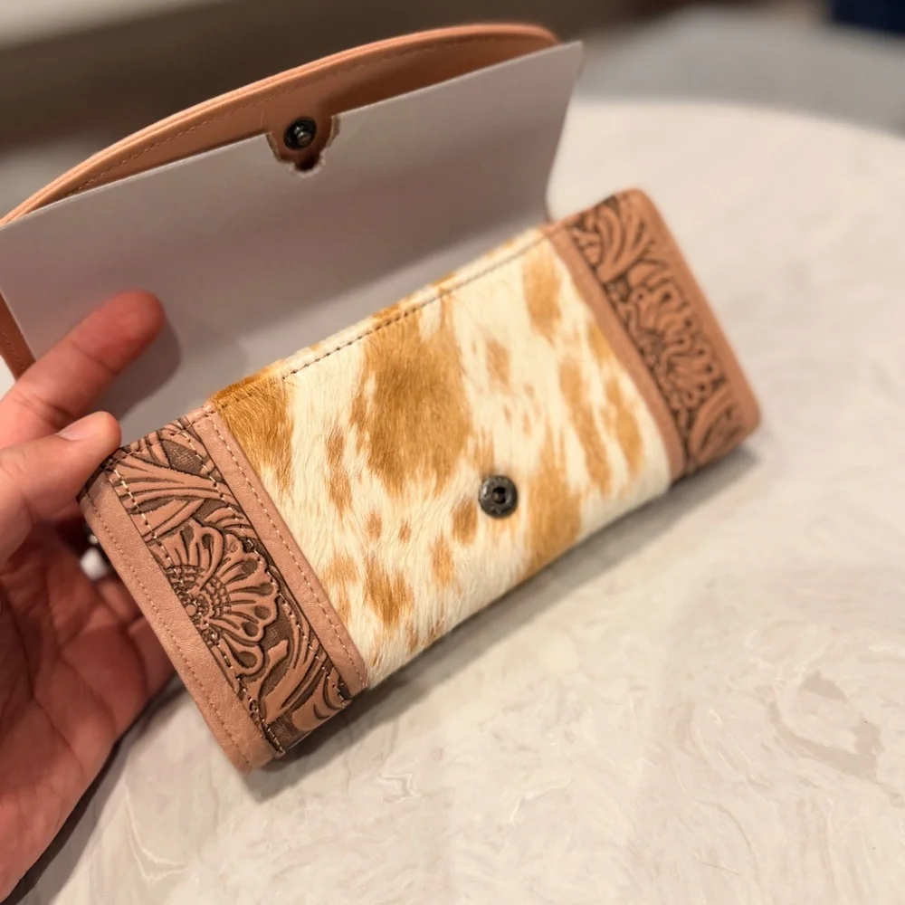 Montana West Hair-On Hide Tooled Wallet – Western Wristlet Pink